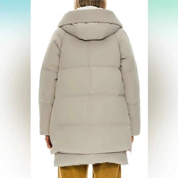 NEW Orolay Women's Thickened Down Jacket - Picture 4 of 9